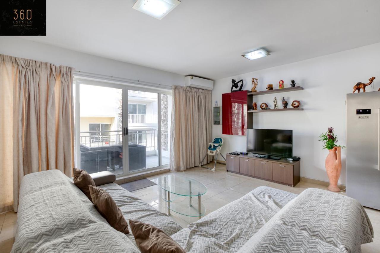 Charming Home Meters From The Seafront With Terrace By 360 Estates San Pawl il-Baħar Extérieur photo